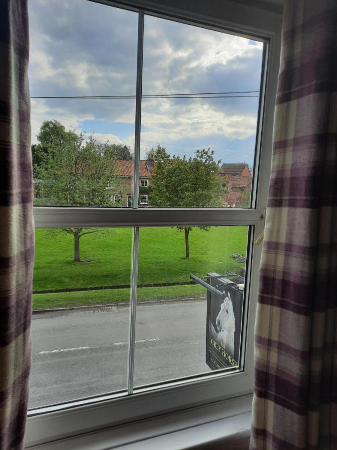 The Grey Horse Hotell Elvington Eksteriør bilde